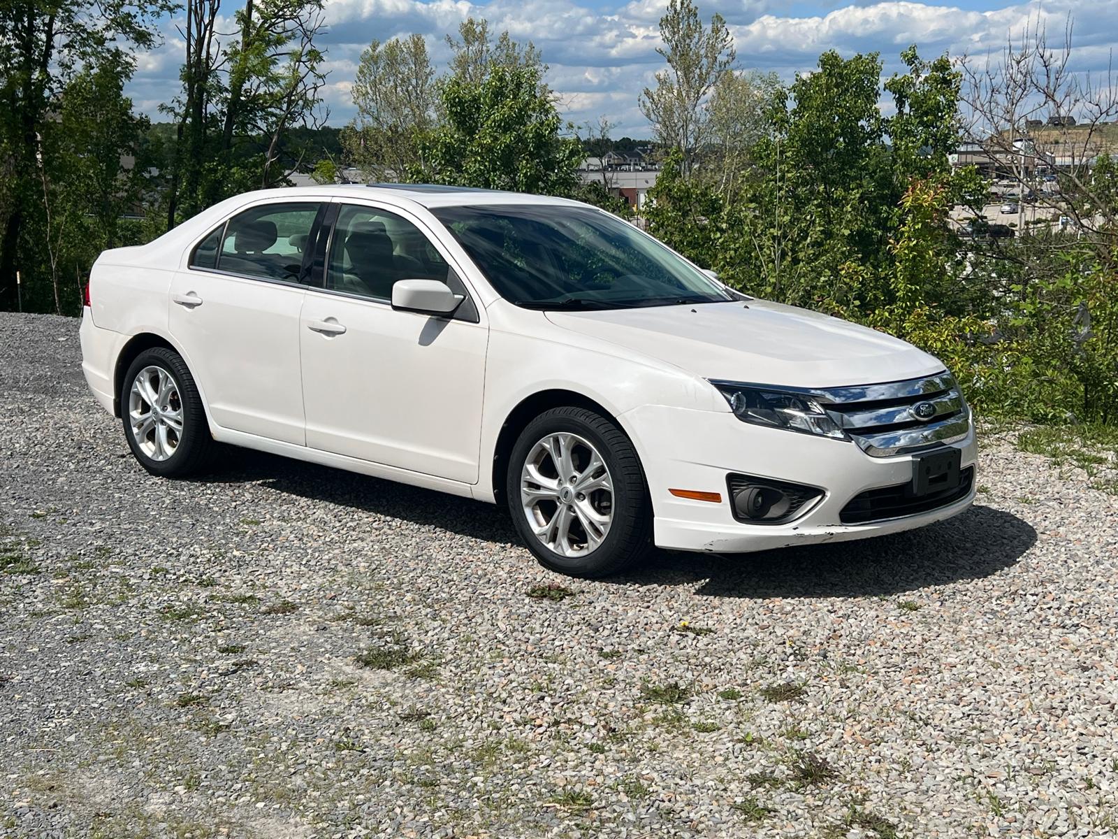 2012 Ford Fusion I-4 SE's photo