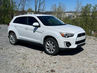 Mitsubishi Outlander Sport