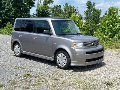 Scion Xb