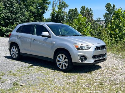 Mitsubishi Outlander Sport