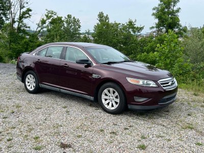 Ford Taurus