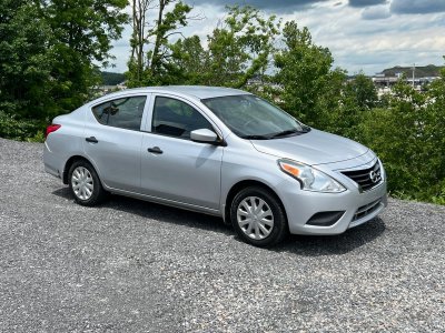 Nissan Versa Sedan