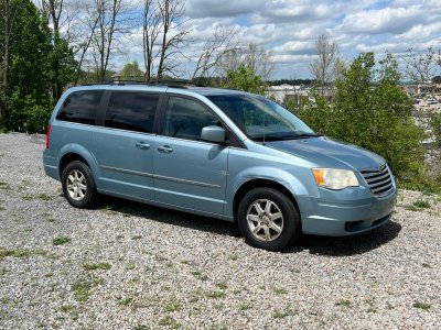 Chrysler Town And Country